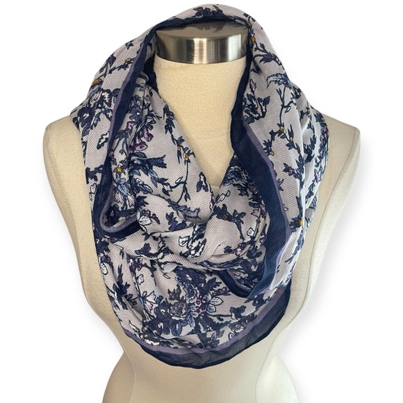 NWT LOFT Floral Modal Infinity Scarf - Picture 1 of 10